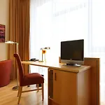 Airporthotel Berlin-adlershof Hotel Berlin