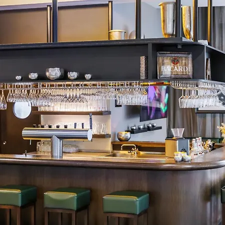 Отель Airporthotel Berlin-adlershof Берлин