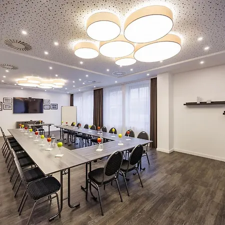 Airporthotel Berlin-adlershof 3*