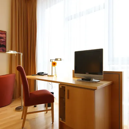 Airporthotel Berlin-adlershof Hotell Berlin