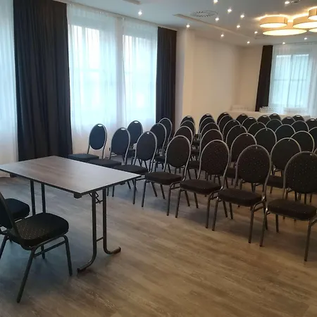 Airporthotel Berlin-adlershof Hotell Berlin