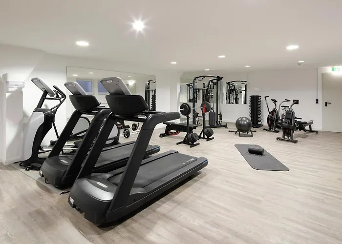 מלון Airporthotel Berlin-adlershof 3*