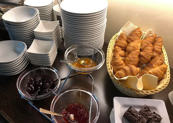 מלון Airporthotel Berlin-adlershof