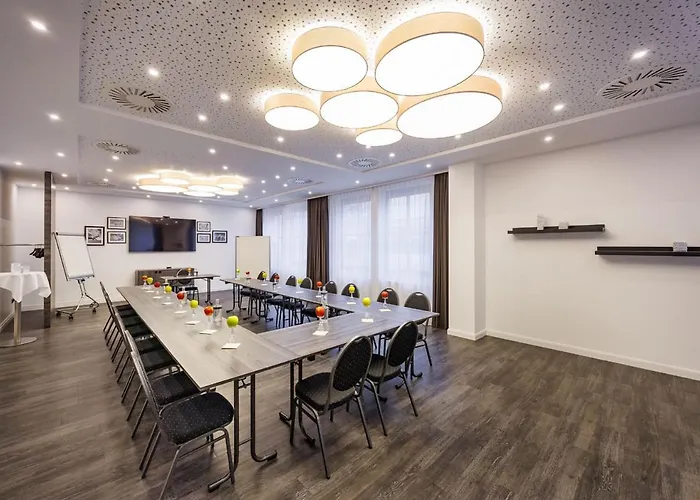 Airporthotel Berlin-adlershof 3*