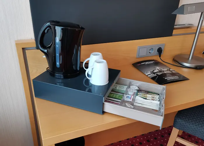 מלון Airporthotel Berlin-adlershof