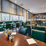 Airporthotel Berlin-adlershof ברלין