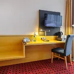 Airporthotel Berlin-adlershof מלון 3*