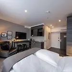 Airporthotel Berlin-adlershof 3* ברלין