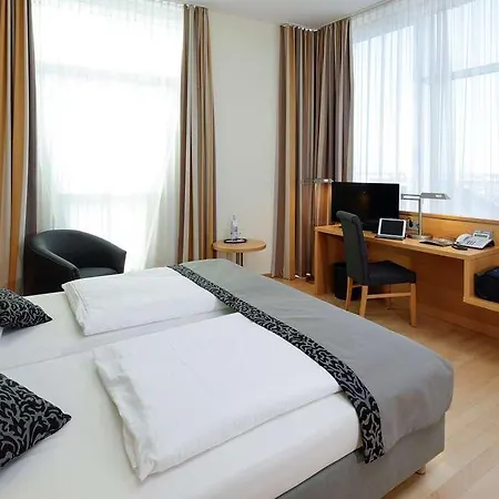 Airporthotel Berlin-adlershof Hotel Berlin