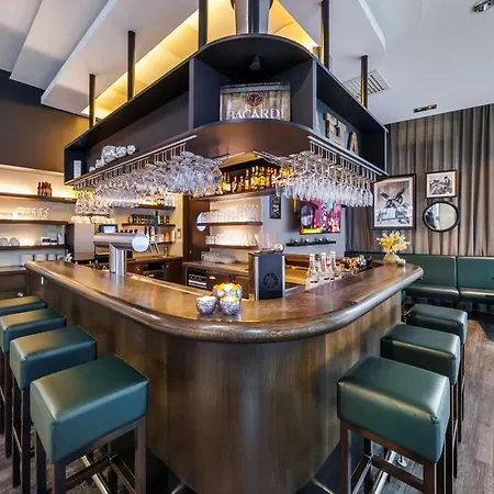 Airporthotel Berlin-adlershof 3*