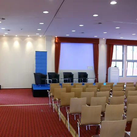 Hotel Airporthotel Berlin-adlershof 3*