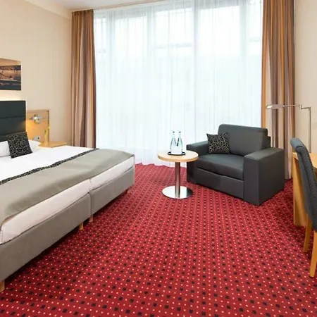 Airporthotel Berlin-adlershof 3*