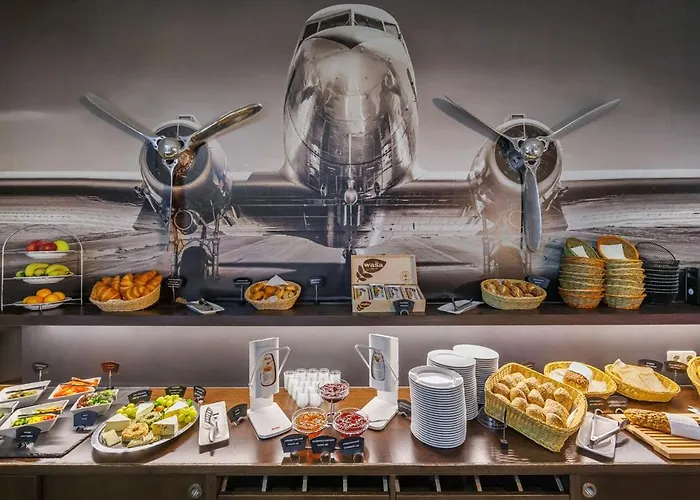 Otel Airporthotel Berlin-adlershof 3*